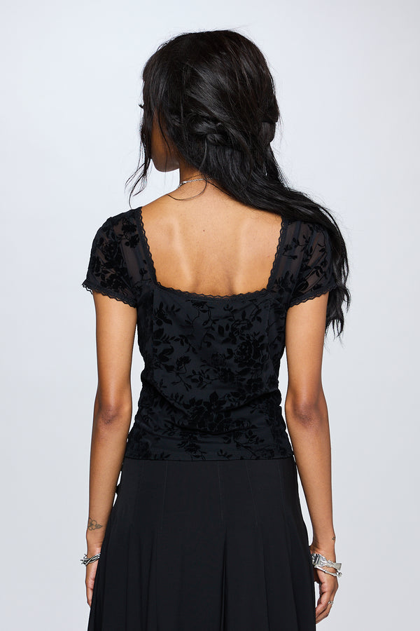 Lilith Top