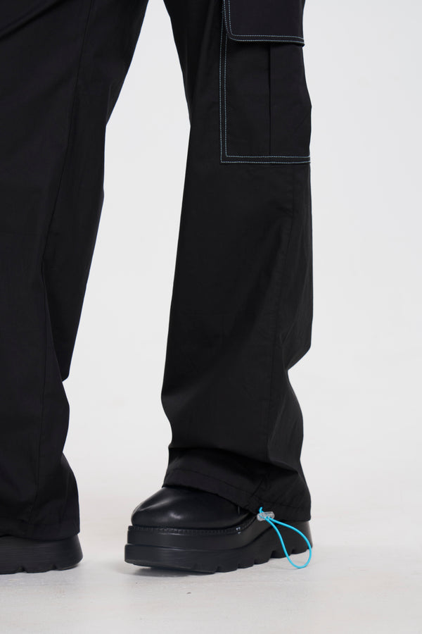 On A Leash Cargo Pants - Black/Blue