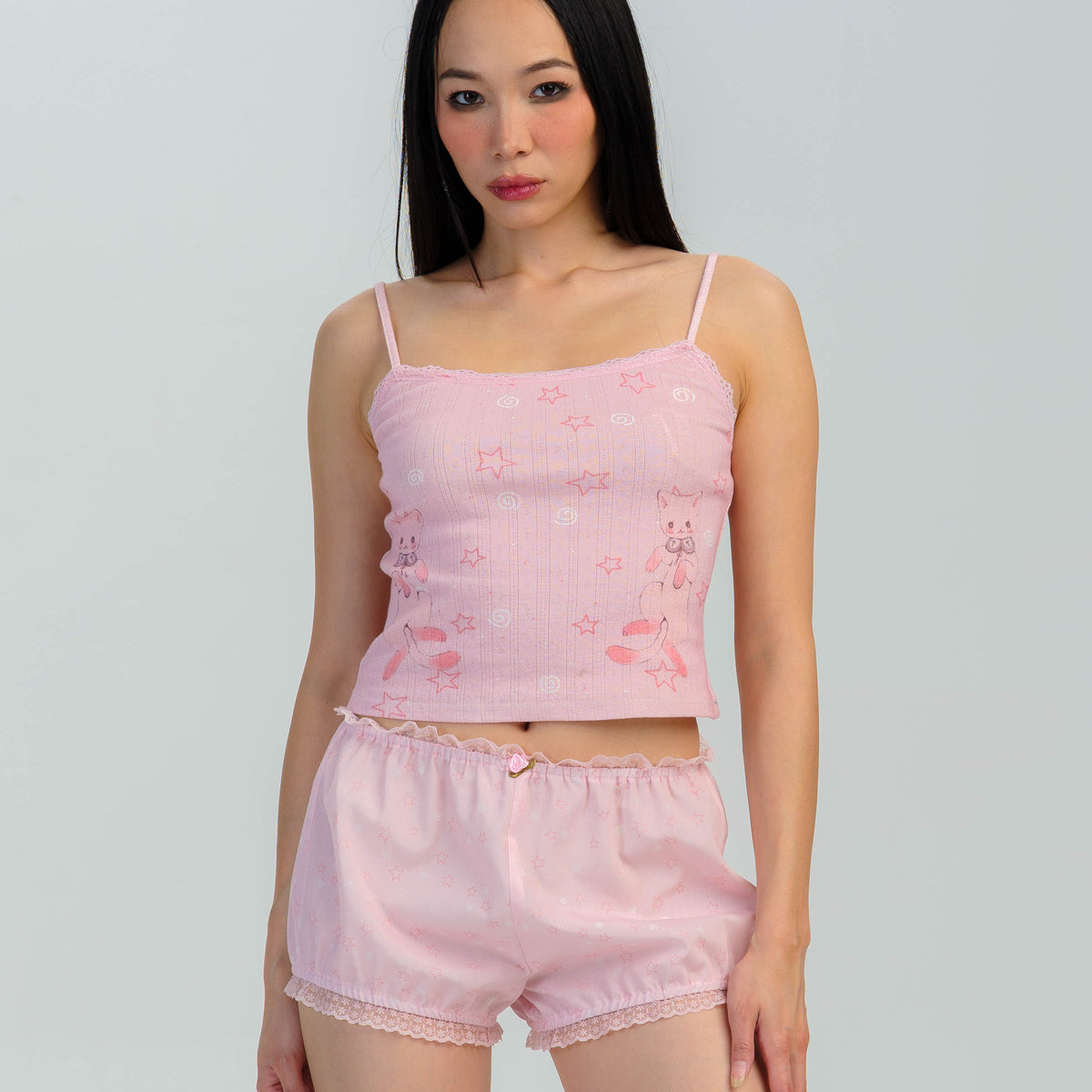 Pretty Damage Models Pretty Damage x op0ppet Kitty Cami